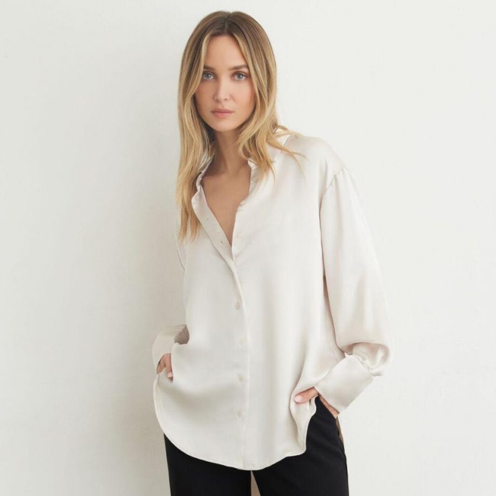 Frida Oversized Satin Shirt in Polished Pearl